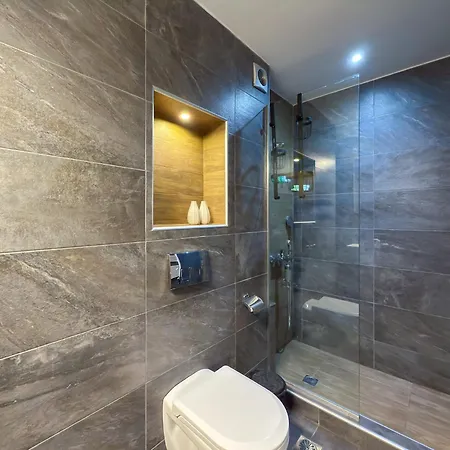 Luxury Downtown D4 شقة سالونيك