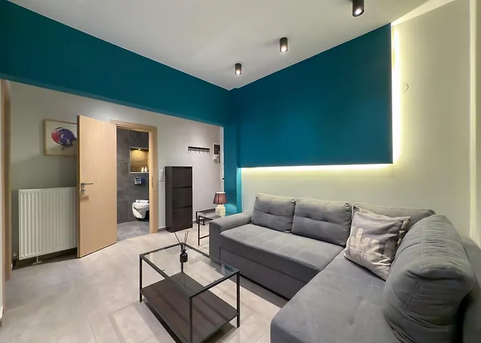 Luxury Downtown D4 * Салоники